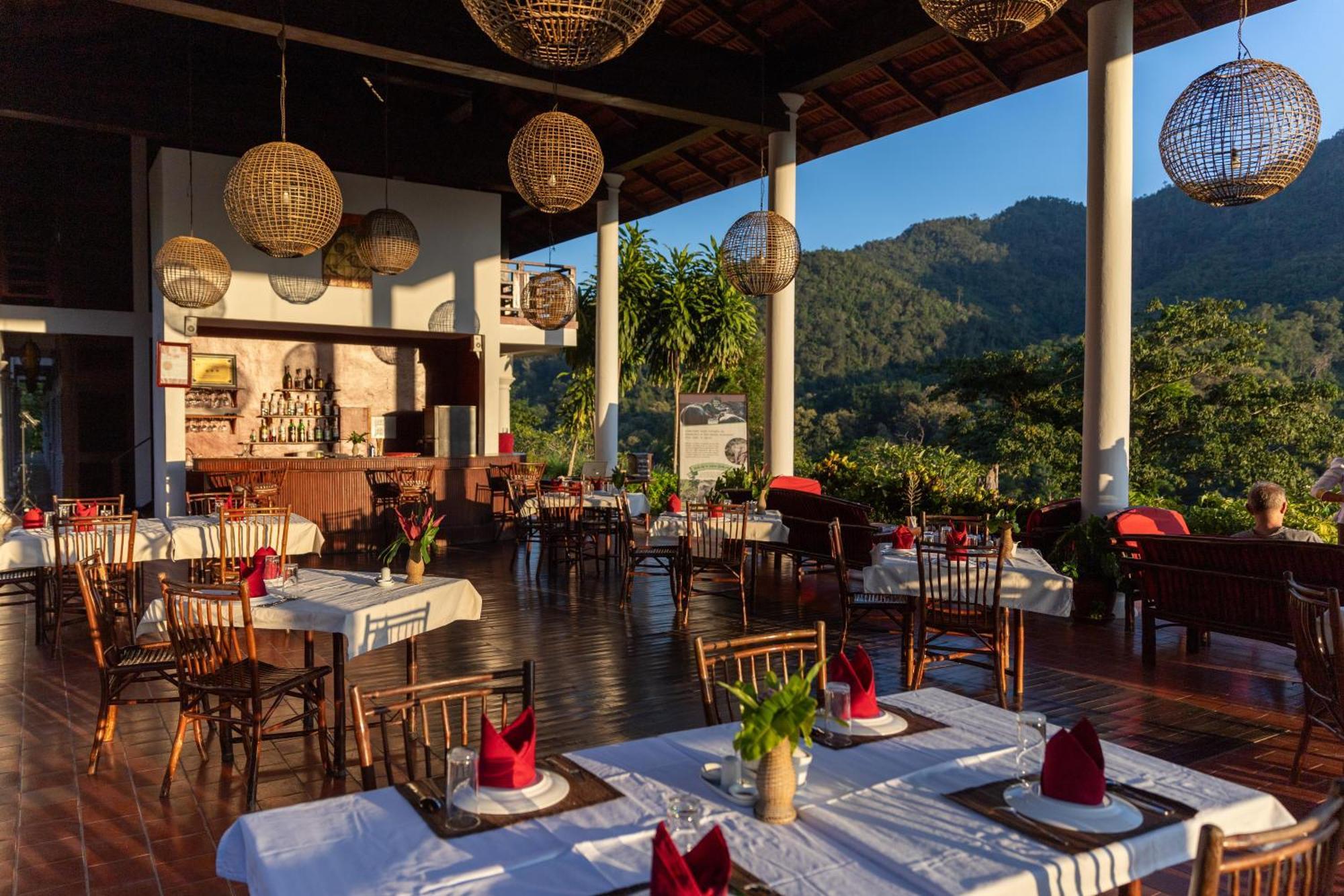 The Sanctuary Pakbeng Lodge Экстерьер фото