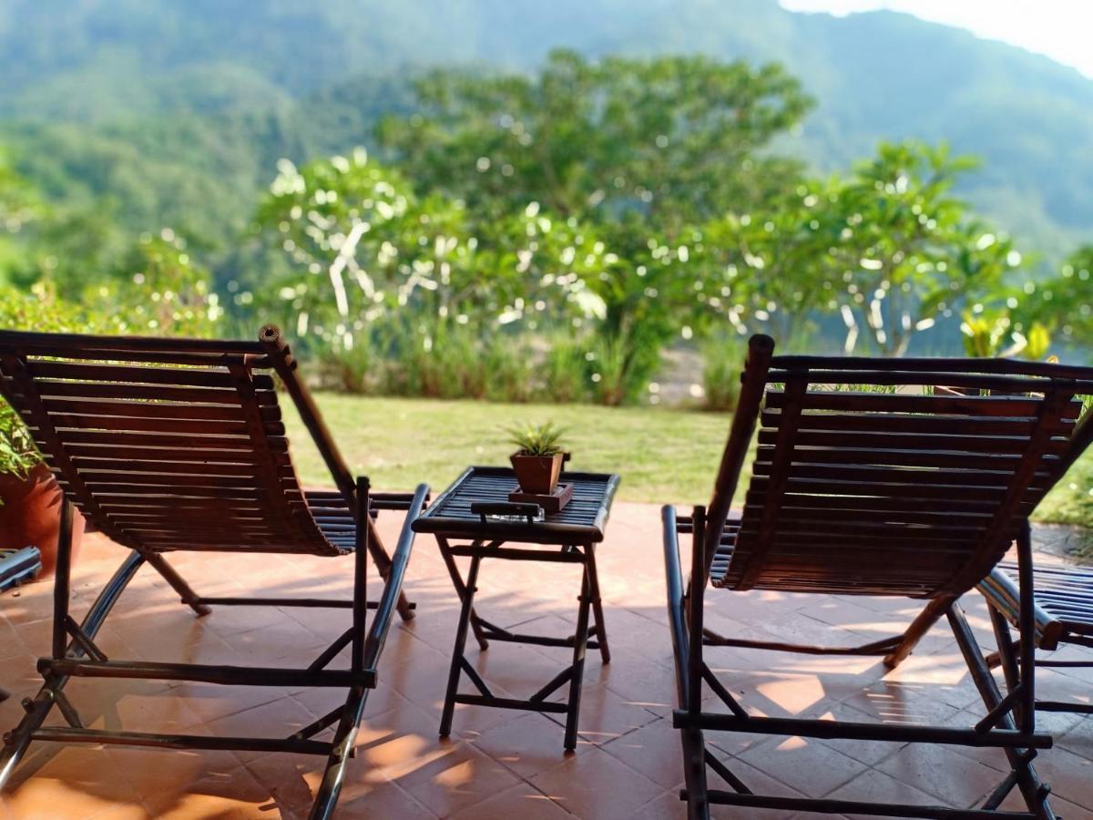 The Sanctuary Pakbeng Lodge Экстерьер фото